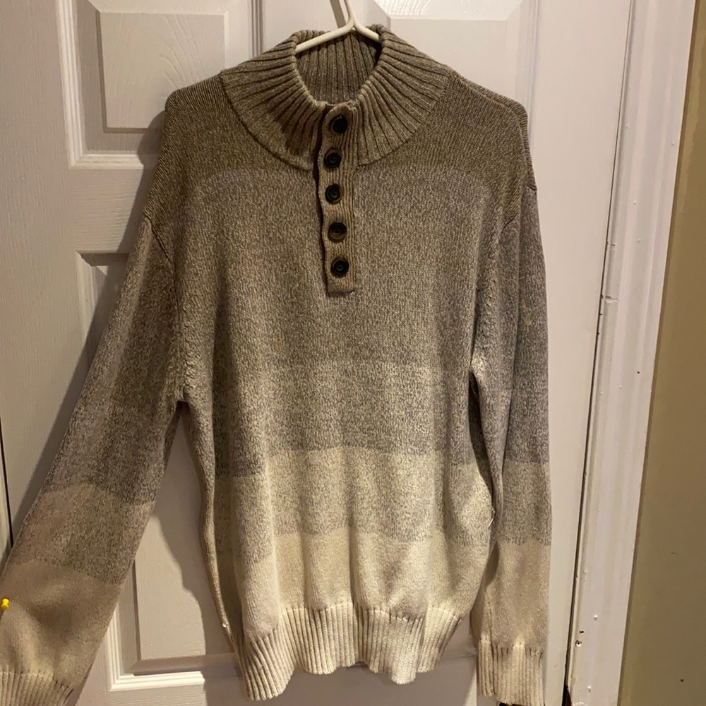 Denver Hayes quality sweater XL